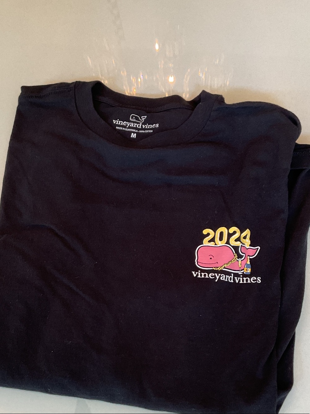 Vineyard Vines 2024 Whale Logo T-Shirt - Black never worn washed once